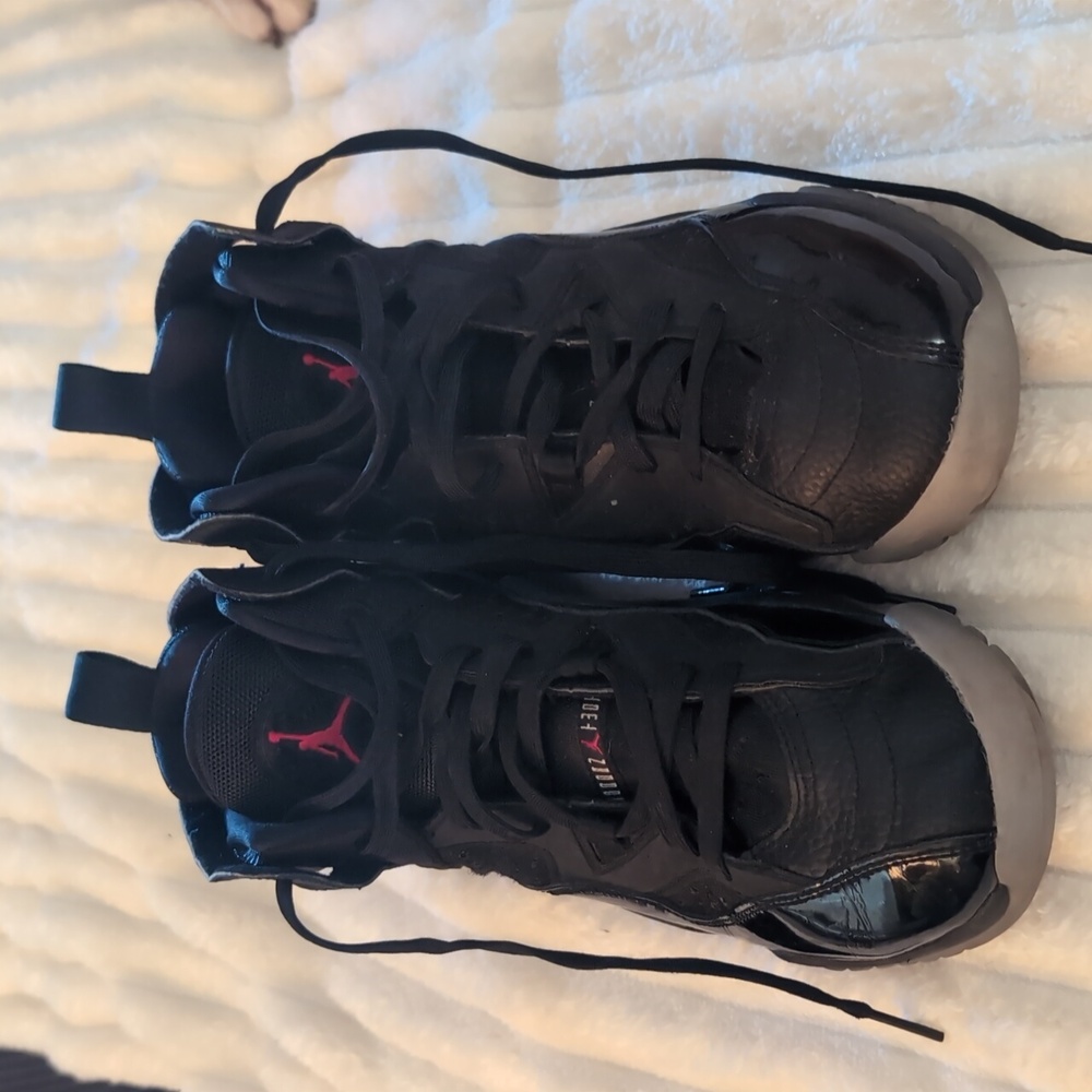 Nike Air Jordan Jumpman Two Grey - Black - youth sz 7, see pix for blemishes